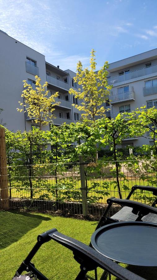Green Terrace Family Apartment Wrocław Eksteriør billede